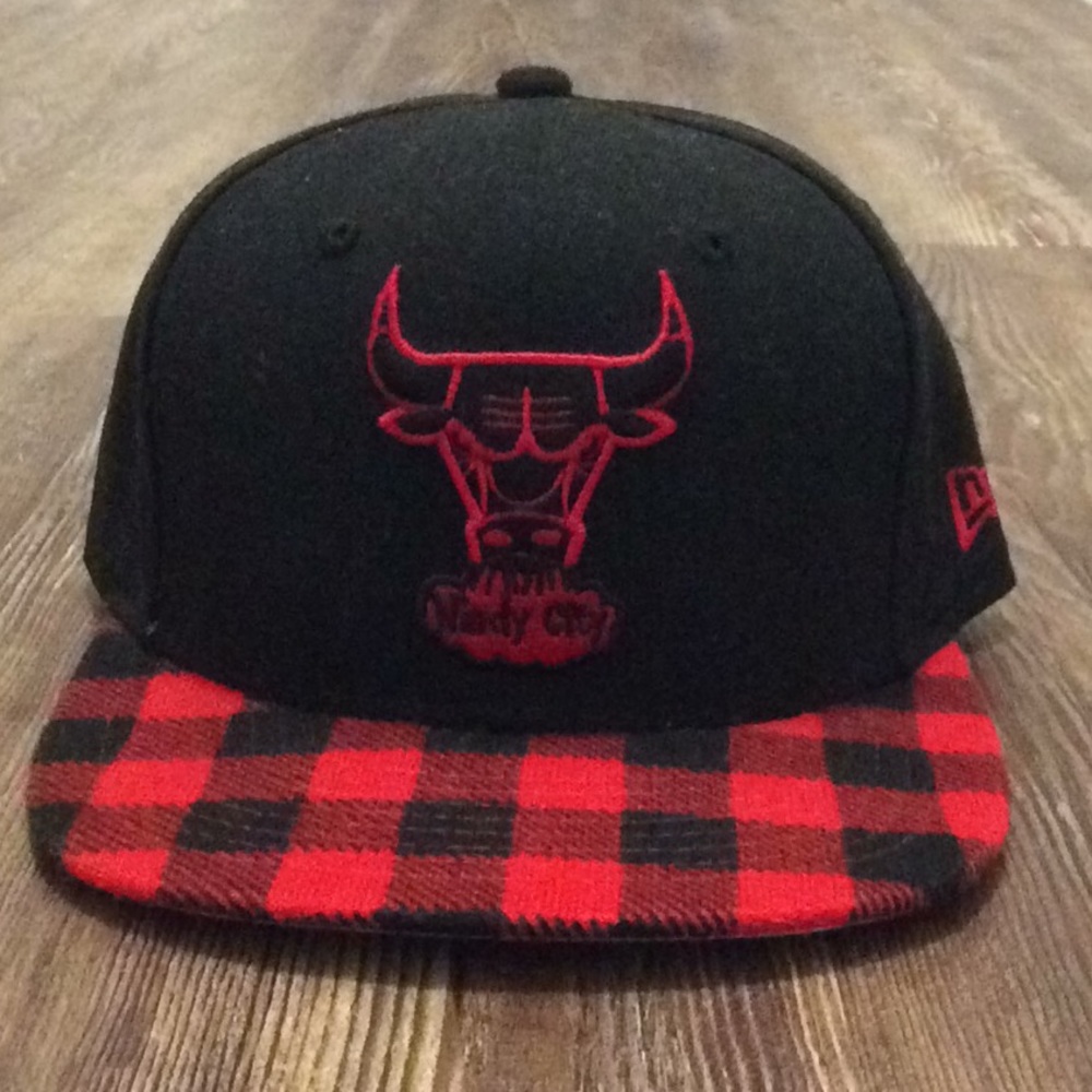 A red bulls hat